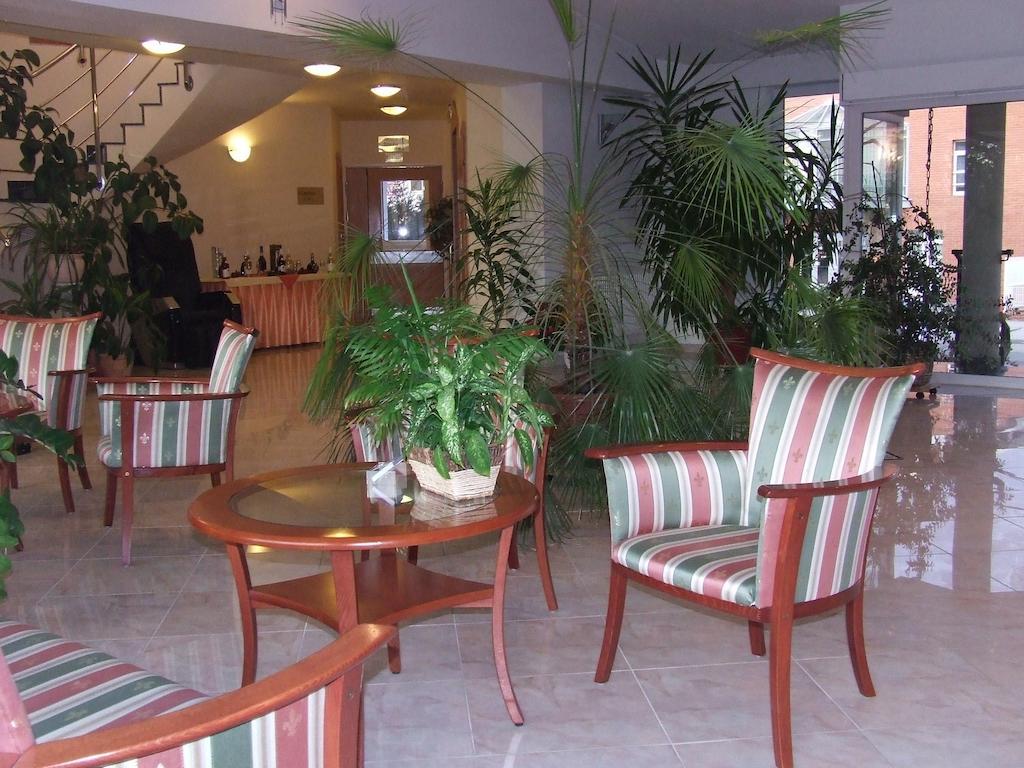 Szőnyi Garden Hotel Pest Budapest Exterior foto